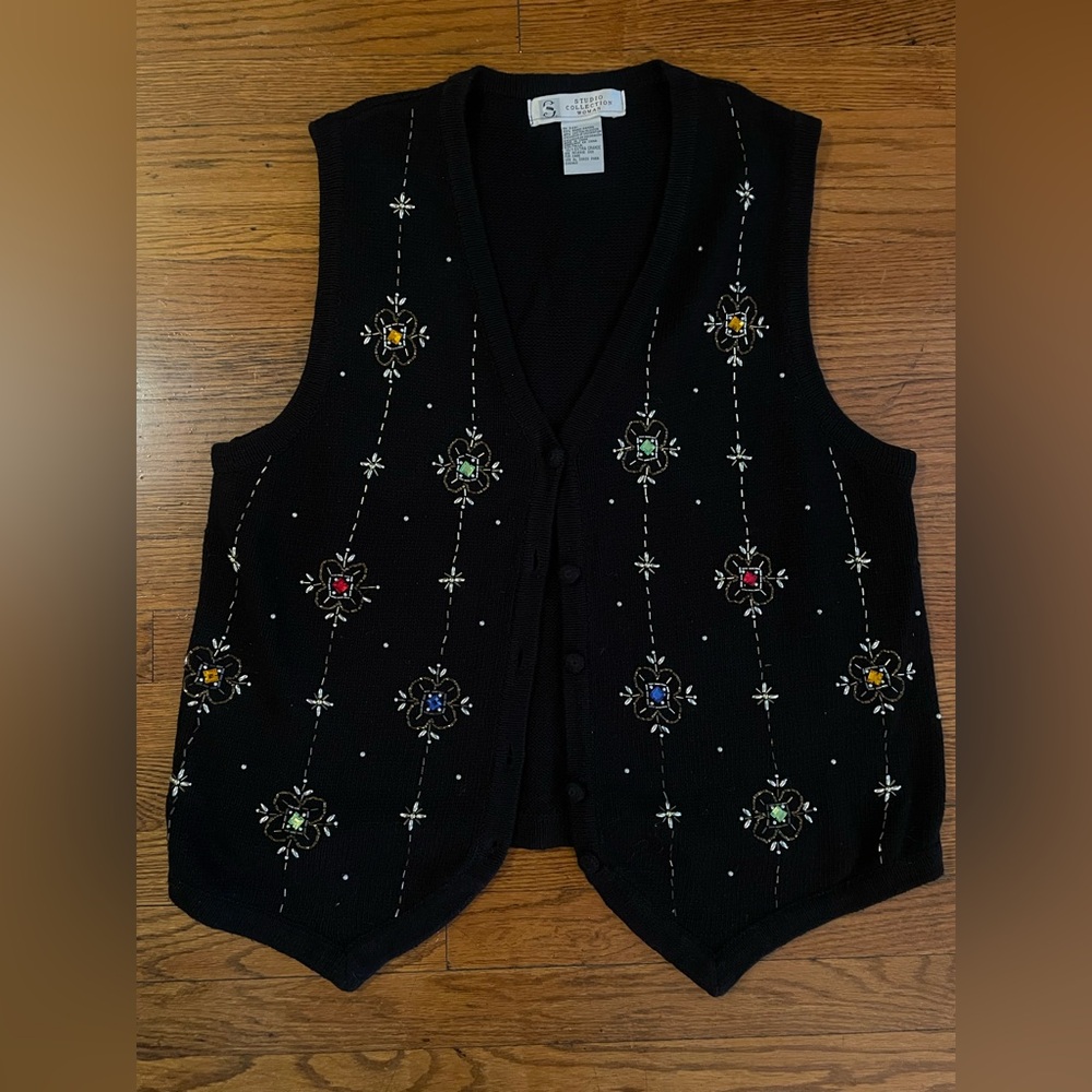 Vintage Studio Collection Woman Beaded Black Cardigan Sweater Vest